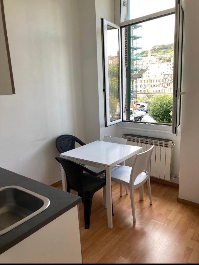 Cavour Guest House 文蒂米利亚 外观 照片