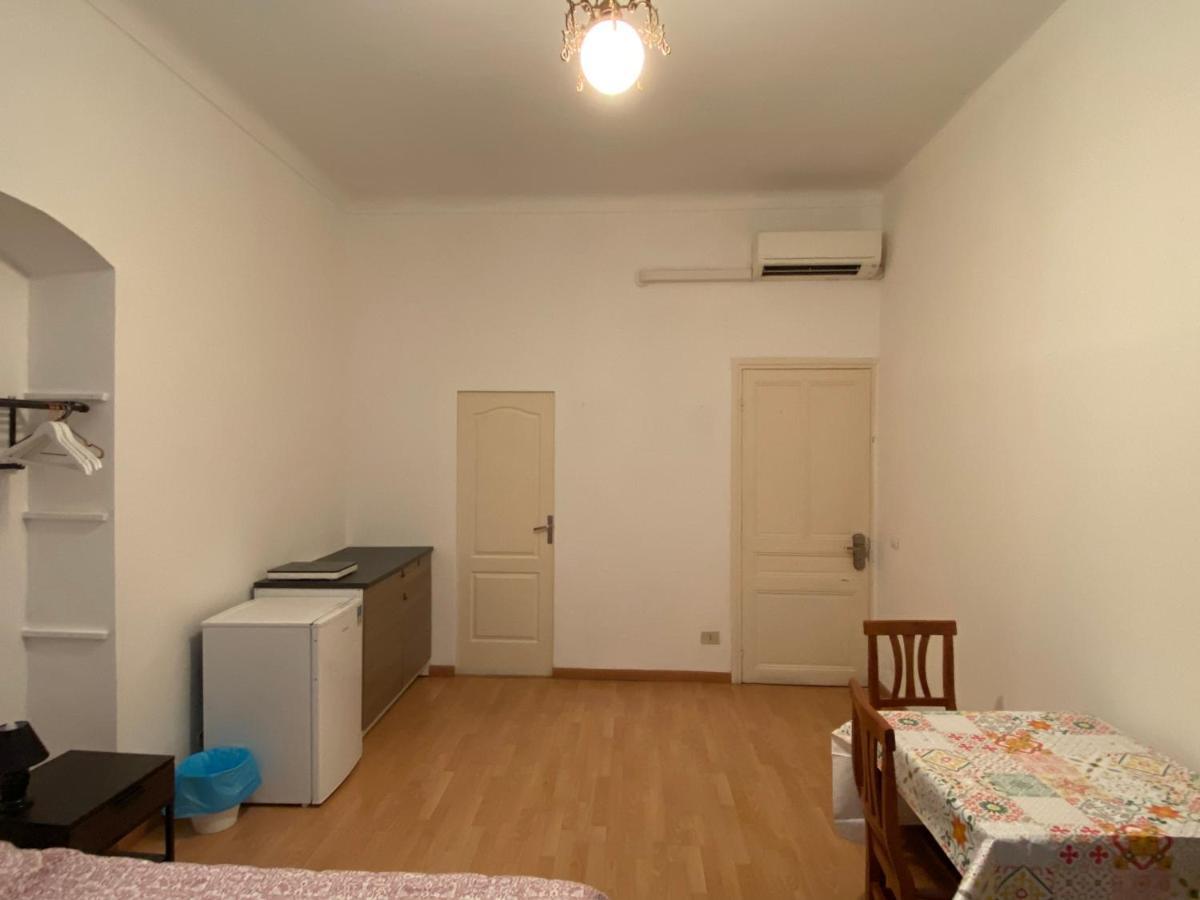 Cavour Guest House 文蒂米利亚 外观 照片