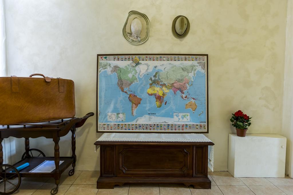 Cavour Guest House 文蒂米利亚 外观 照片