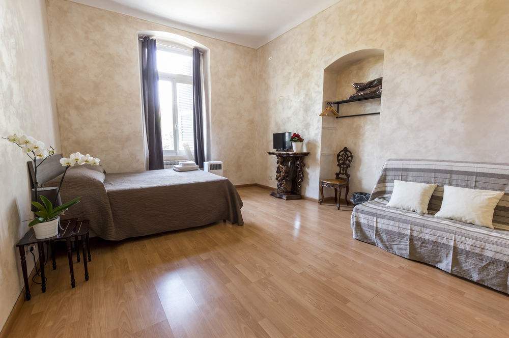 Cavour Guest House 文蒂米利亚 外观 照片