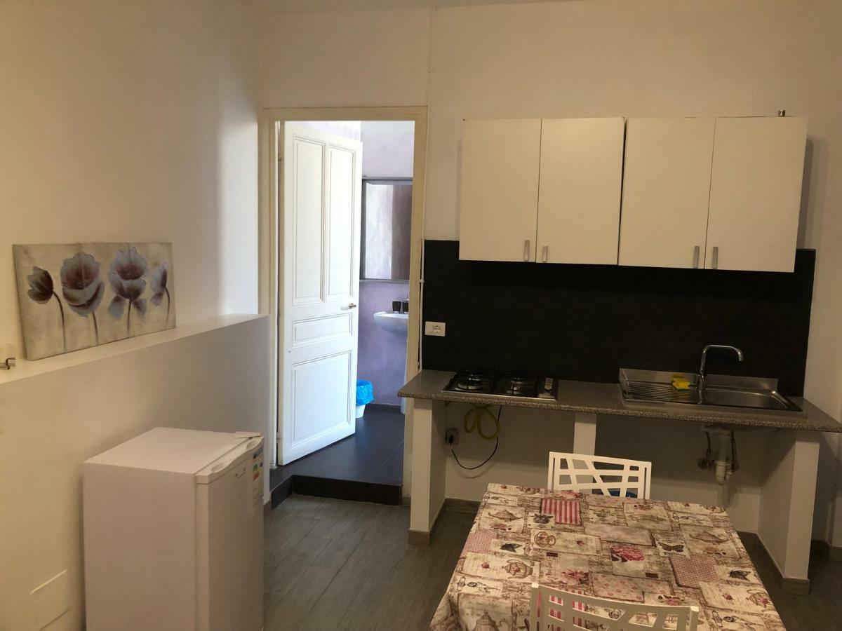 Cavour Guest House 文蒂米利亚 外观 照片